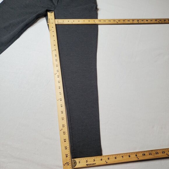 Chicos Womens Size 4 NWT Fabulously Slimming Ankle Length Leggings Gray - Picture 10 of 10